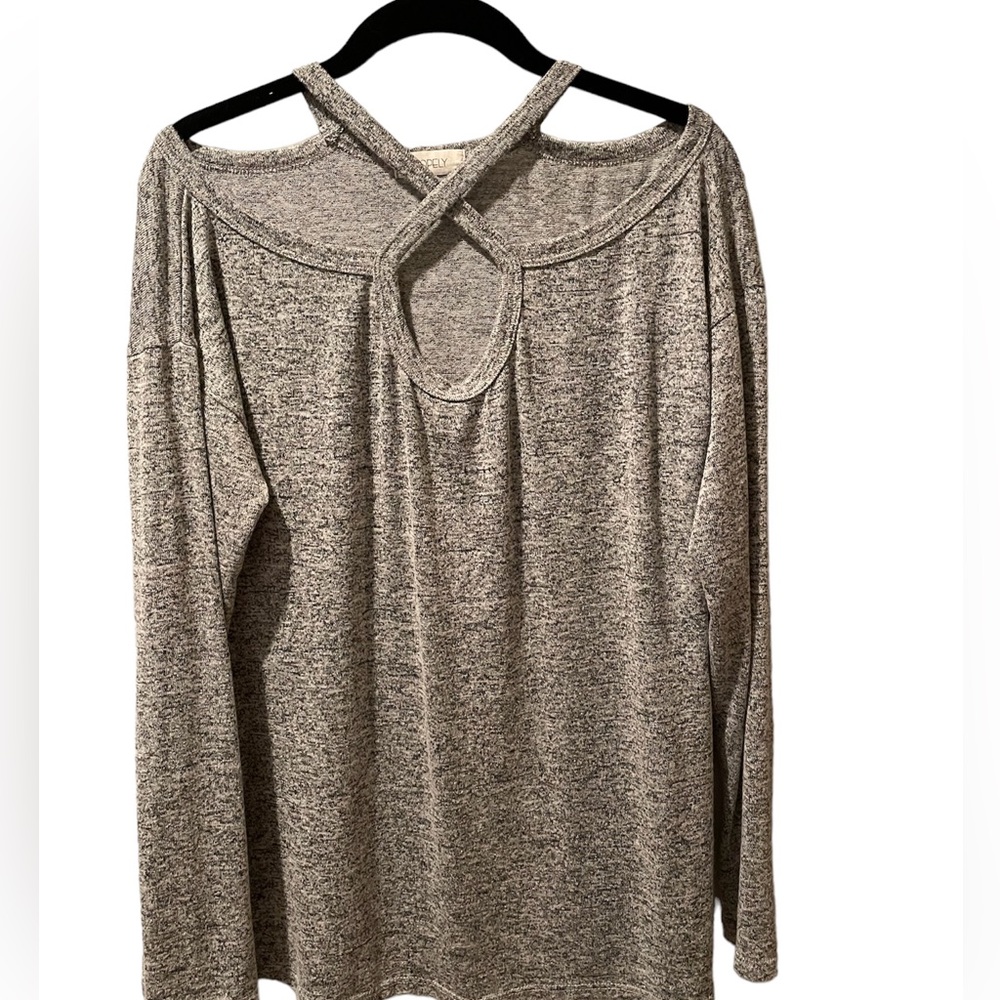 Women’s long sleeve off the shoulder top